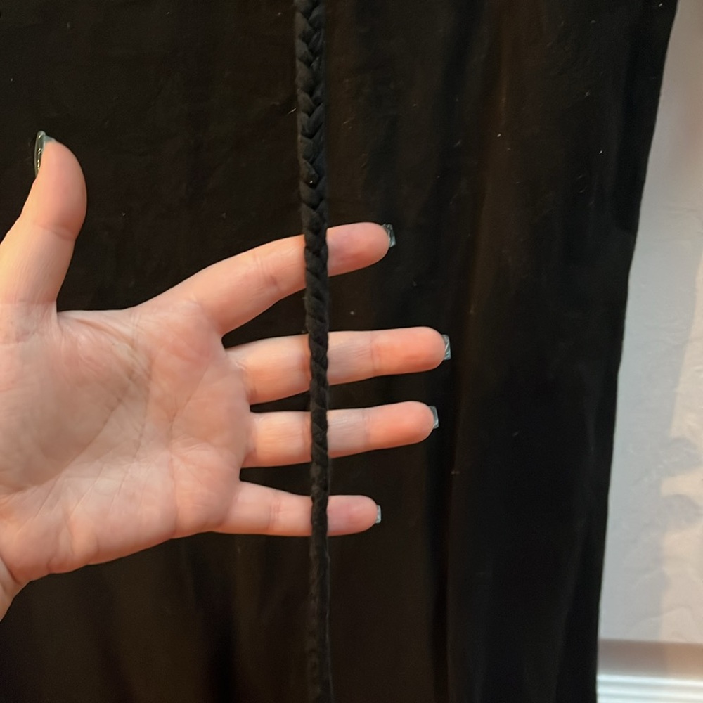 Black Short Sleeve Dress - Picture 3 of 4